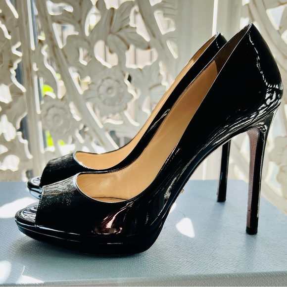 Prada peep toe black patent leather stiletto 36 - Picture 1 of 9